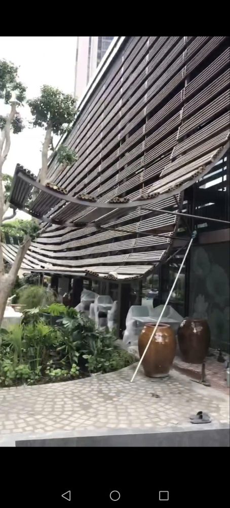 Mái lam cong — Curved canopy
